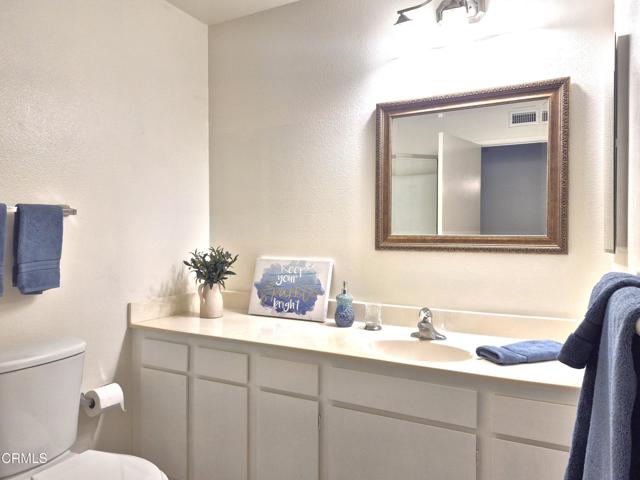 13105 Village 13, Camarillo CA: https://media.crmls.org/mediaz/fc6f9e81-4c96-481a-b1e5-e1985a1bfdf7.jpg