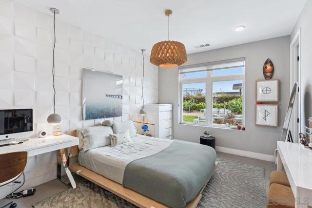 13705 Morning Light Trail, San Diego CA: https://media.crmls.org/mediaz/fc70882d-5daf-4bb1-8a73-8a6936d7d779.jpg