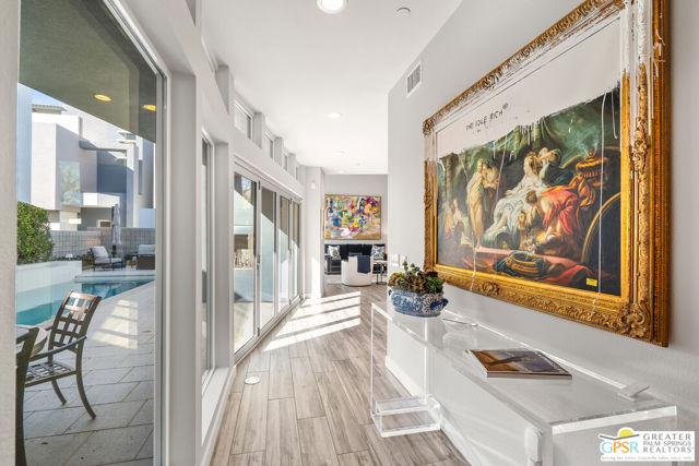 431 Suave Lane, Palm Springs CA: https://media.crmls.org/mediaz/fc722572-a91e-4205-af92-cdb79a863574.jpg