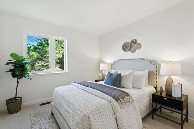 580 Pointe Pacific, Daly City CA: https://media.crmls.org/mediaz/fc72261b-1130-4a44-a403-4ebcdf7245d0.jpg