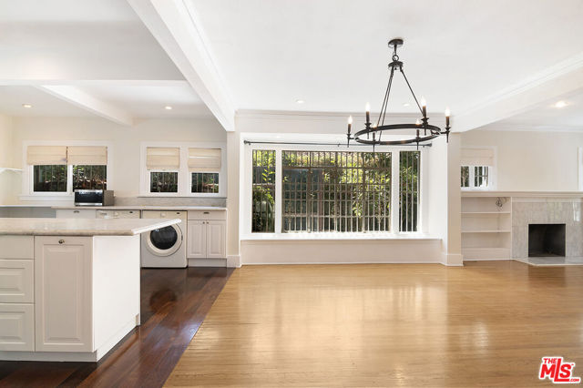 720 N Ogden Drive, Los Angeles CA: https://media.crmls.org/mediaz/fc722f1b-c96f-4aba-b9d3-1cc8d7f06bf6.jpg