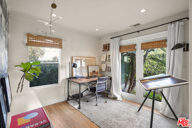 927 N Vista Street, Los Angeles CA: https://media.crmls.org/mediaz/fc7245c8-92d9-482e-a8c6-059b3f3168cb.jpg