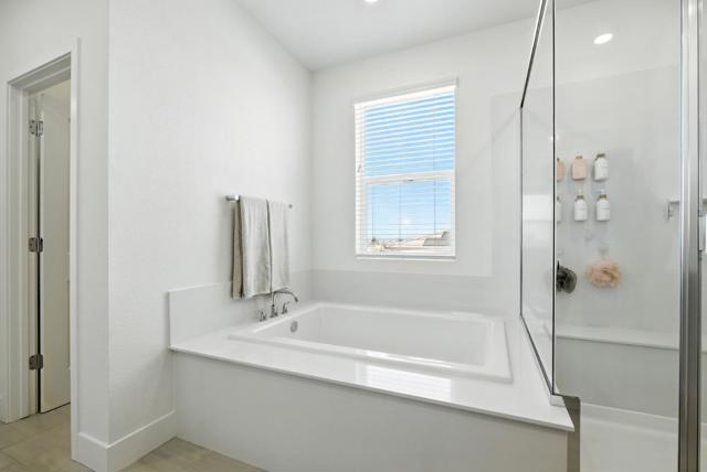 1900 Lotus Court, Hollister CA: https://media.crmls.org/mediaz/fc729ae5-44df-40de-86a7-5cfd161c46bf.jpg