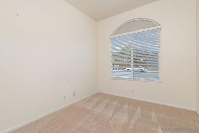 13222 Whitewater Dr, Poway CA: https://media.crmls.org/mediaz/fc72acf7-adba-4a7d-9781-3e8574b513f4.jpg