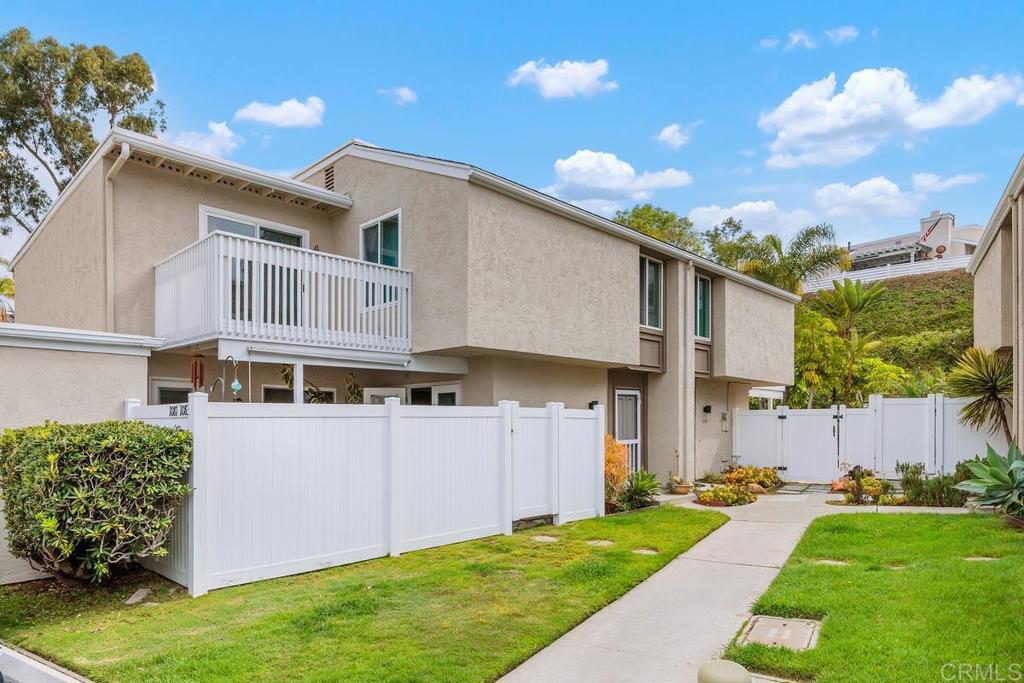 1081 Woodlake Dr Cardiff By The Sea