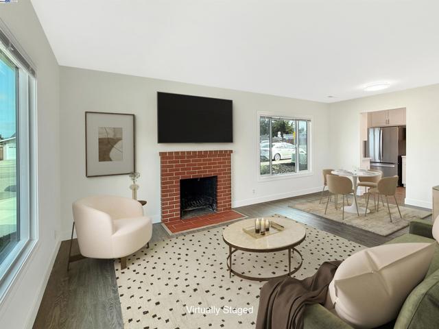 22108 Moyers St, Castro Valley CA: https://media.crmls.org/mediaz/fc73f4c7-b81c-447a-98b5-d8c96978812b.jpg