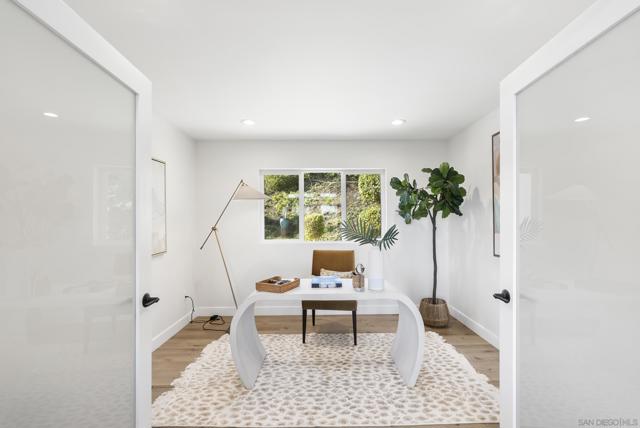 Image 12 of 70 For 7875 Bellakaren Pl