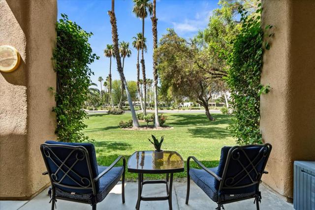 67527 N Portales Drive, Cathedral City CA: https://media.crmls.org/mediaz/fc74f82b-5dfe-4373-9207-0da578d9d328.jpg