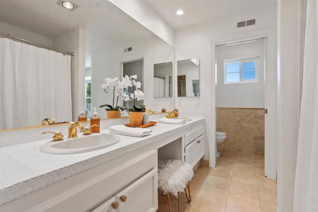 Detail Gallery Image 21 of 30 For 3664 Lorimer Ln, Encinitas,  CA 92024 - 5 Beds | 4 Baths
