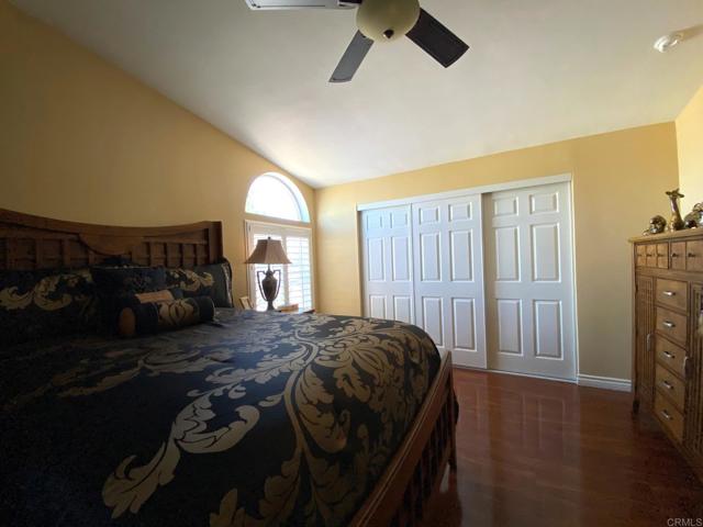 11851 Riverside Dr, Lakeside CA: https://media.crmls.org/mediaz/fc7687c7-88a4-4aa9-88c7-fba19635c0c8.jpg