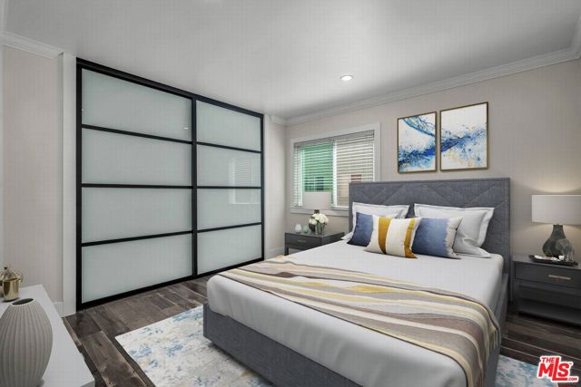 4818 Hollow Corner Road, Culver City CA: https://media.crmls.org/mediaz/fc76efc3-950a-4f95-a175-91127ec96183.jpg