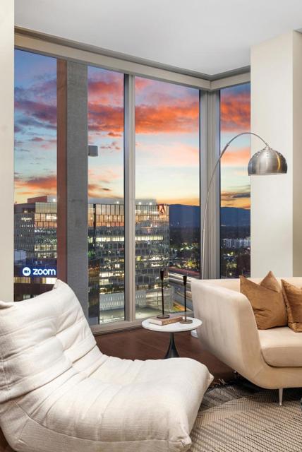 38 N Almaden Boulevard, San Jose CA: https://media.crmls.org/mediaz/fc77bf99-aaab-4dd2-98b2-d1b065d9937c.jpg