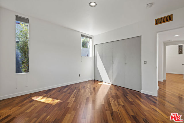 2222 Bancroft Avenue, Los Angeles CA: https://media.crmls.org/mediaz/fc78e9a5-e8de-4350-9451-416c7c4e96fa.jpg