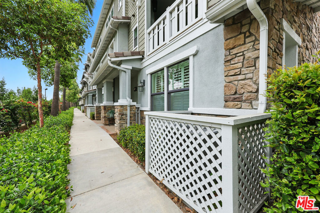 12466 Amesbury Circle