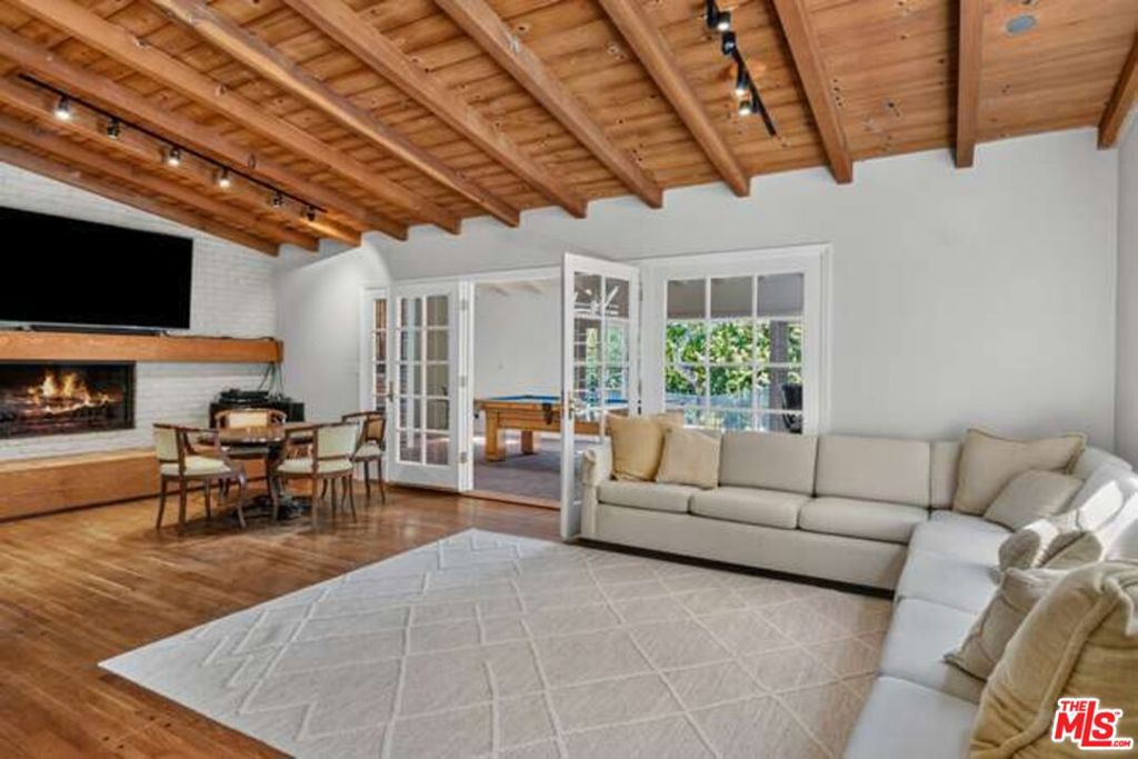 MLS #26863571 image #9