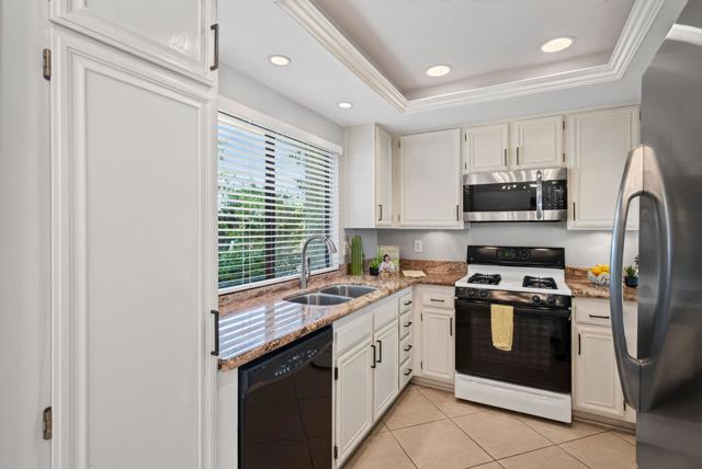 6236 Paseo De La Palma, Palm Springs, CA 92264