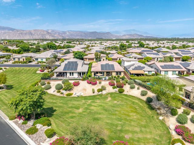 51482 Longmeadow Street, Indio CA: https://media.crmls.org/mediaz/fc7e1cb0-1e67-4a03-9363-d04c105ee7be.jpg