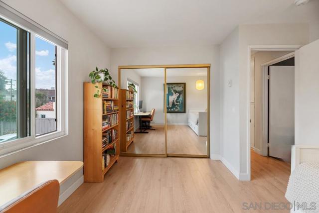 4212 Maryland St, San Diego CA: https://media.crmls.org/mediaz/fc7eae53-82a8-40aa-972b-22048f3f061b.jpg
