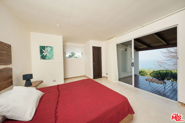 0 Villa Sunset MalPais Costa Rica,  CA: https://media.crmls.org/mediaz/fc7f54fe-d71e-4acb-969b-436f7ff60762.jpg