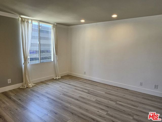 2160 CENTURY PARK EAST, Los Angeles CA: https://media.crmls.org/mediaz/fc7f7959-7957-468d-abc9-74eecea26541.jpg