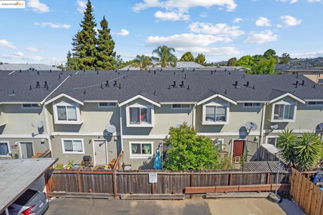 21564 Meekland ave, Hayward CA: https://media.crmls.org/mediaz/fc801eac-ad62-421d-a481-15c2f2d07d2f.jpg