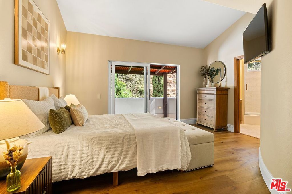 MLS #25599795 image #22