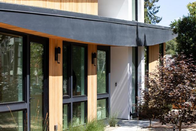 596 Franklin Street, Mountain View CA: https://media.crmls.org/mediaz/fc83a431-8006-4355-9fd5-e5cc98b2d175.jpg