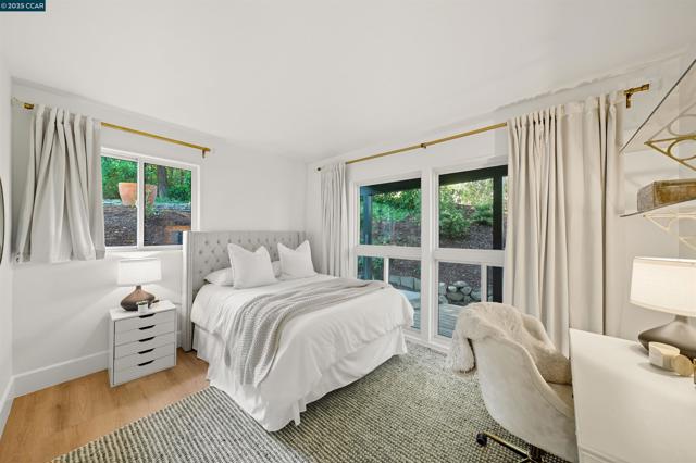 4161 Coralee Ln, Lafayette CA: https://media.crmls.org/mediaz/fc85326a-6139-435a-9ba7-078f41921f45.jpg