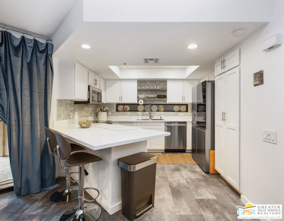 MLS #25600173PS image #4