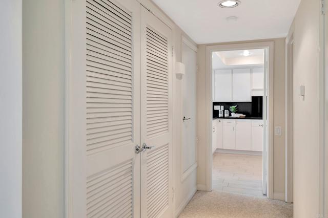 55 Jasmine Creek Drive, Corona del Mar CA: https://media.crmls.org/mediaz/fc8894c9-4ff7-469f-8a9e-1c486ab785ac.jpg