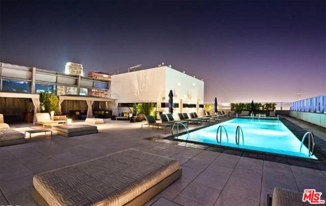 Blu Saltwater Rooftop Pool