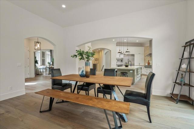 17435 Phillips Avenue, Los Gatos CA: https://media.crmls.org/mediaz/fc89e483-1d08-4d94-ad77-7e8909040b7f.jpg