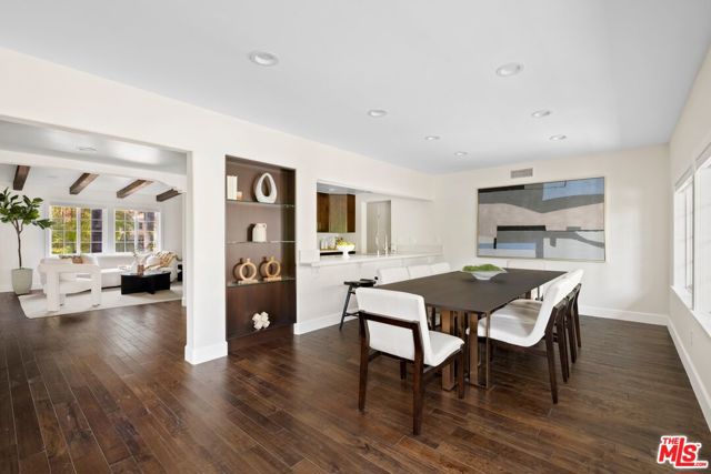 22910 Collins Street, Woodland Hills CA: https://media.crmls.org/mediaz/fc8a735a-e8ca-4b99-ae8e-4666fa4d38fe.jpg