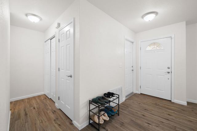 4165 Ernestine Way, North Highlands CA: https://media.crmls.org/mediaz/fc8b7dd7-bf5a-4598-83d3-64926104b9f3.jpg
