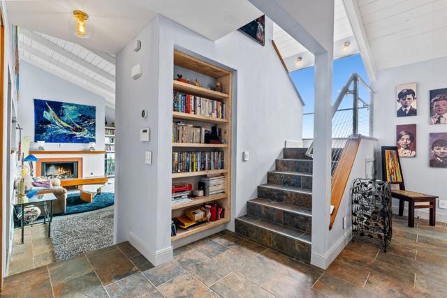 24805 Lower Trail, Carmel CA: https://media.crmls.org/mediaz/fc8c3326-1fe1-4626-acc9-91314091173b.jpg