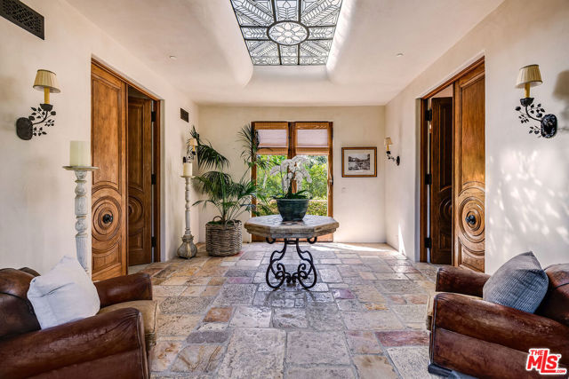 Image 32 of 49 For 1550 Amalfi Drive