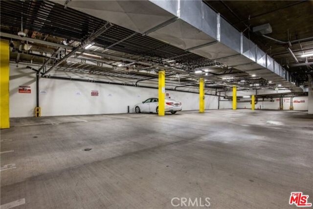 917 S New Hampshire Avenue, Los Angeles CA: https://media.crmls.org/mediaz/fc8cc861-68d0-45f2-8cb2-f9c906f47070.jpg