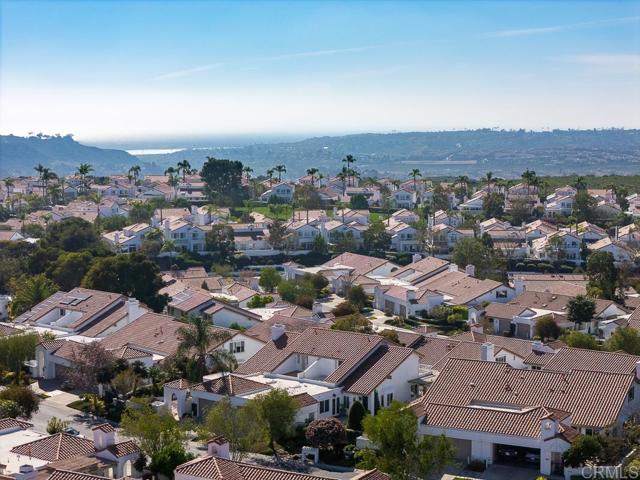 Detail Gallery Image 37 of 61 For 4169 Rhodes Way, Oceanside,  CA 92056 - 2 Beds | 2/1 Baths