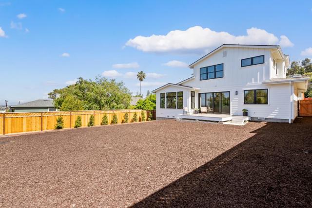 310 W 39th Avenue, San Mateo CA: https://media.crmls.org/mediaz/fc8e013d-089e-4f5f-a98b-b1cd58254017.jpg