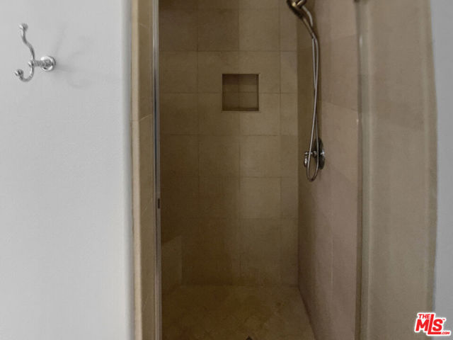 18944 Northern Dancer Lane, Yorba Linda CA: https://media.crmls.org/mediaz/fc8e3aa5-33c9-4243-9ce7-c74fc7cf1392.jpg