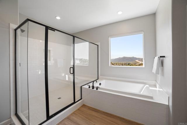 Detail Gallery Image 30 of 42 For 4650 Silent Knoll Dr, Fallbrook,  CA 92028 - 4 Beds | 3 Baths