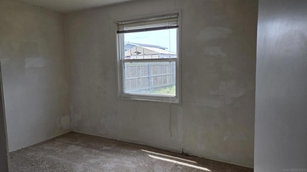 5020 Frink Avenue - photo 8