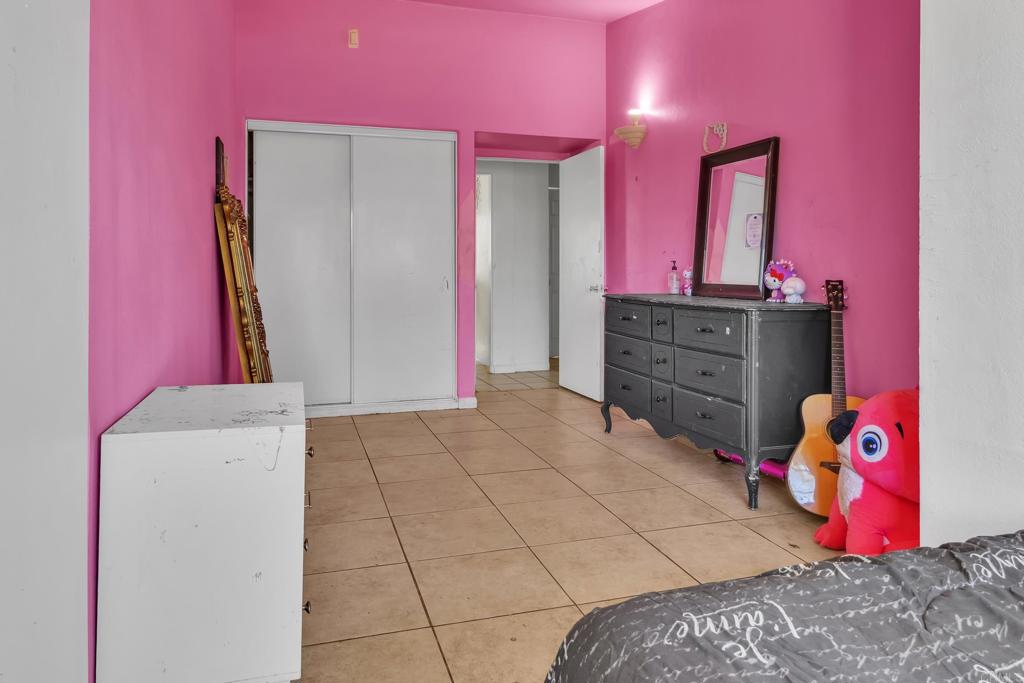 610 11th Avenue - photo 14