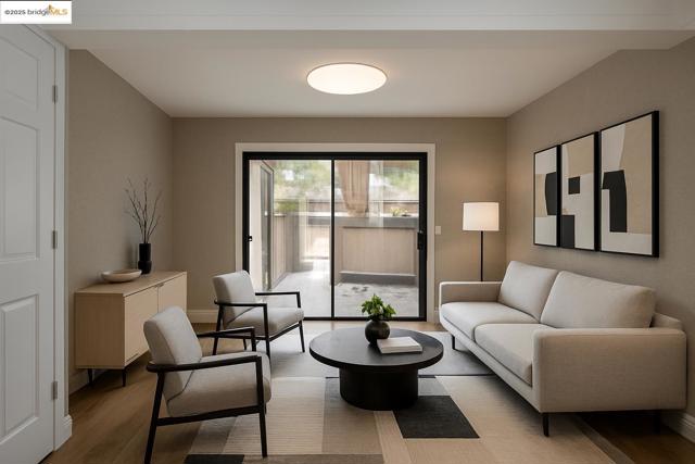 2141 Northwood Cir, Concord CA: https://media.crmls.org/mediaz/fc8ed6b2-777b-4345-b007-48be0c7ea6ae.jpg