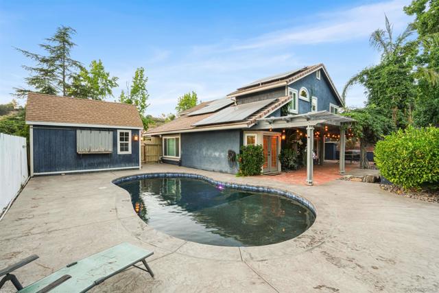 23459 Barona Mesa Rd, Ramona CA: https://media.crmls.org/mediaz/fc8f0a16-00a5-437b-a556-0974e9e7338e.jpg