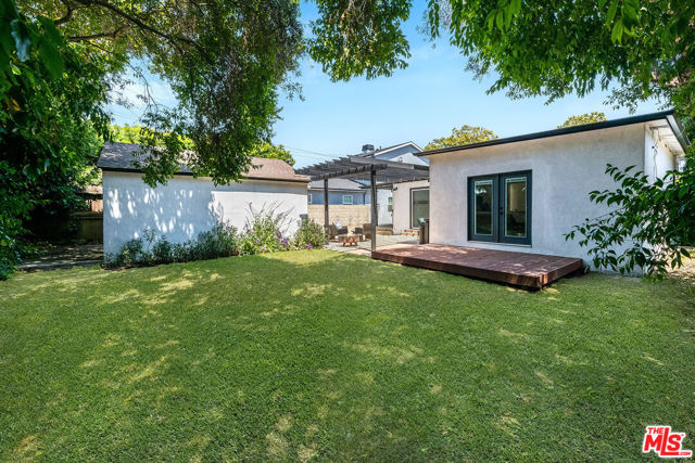 11415 Mcdonald Street, Culver City CA: https://media.crmls.org/mediaz/fc8f6209-88bc-48d0-b607-b33fac334a6b.jpg