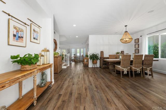 1781 Lemon Tree Court, San Marcos CA: https://media.crmls.org/mediaz/fc904e1b-14ca-4e4f-bfe0-568f3f23b231.jpg