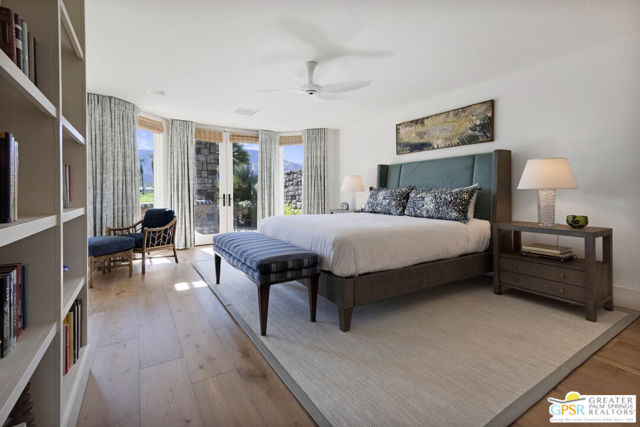 8 Surrey Court, Rancho Mirage CA: https://media.crmls.org/mediaz/fc916e0e-28e1-4985-90eb-47dae14fd1d0.jpg