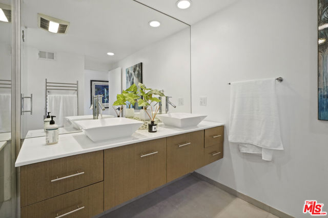 Drew Fenton | 231 Loma Metisse Road Malibu CA | MLS: 7475420