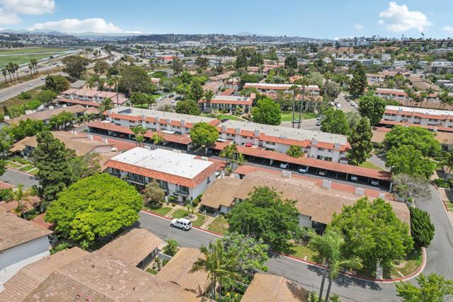 4352 Loma Riviera Court, San Diego CA: https://media.crmls.org/mediaz/fc92a5be-f6cc-45f9-8b5a-07fba27cb9de.jpg